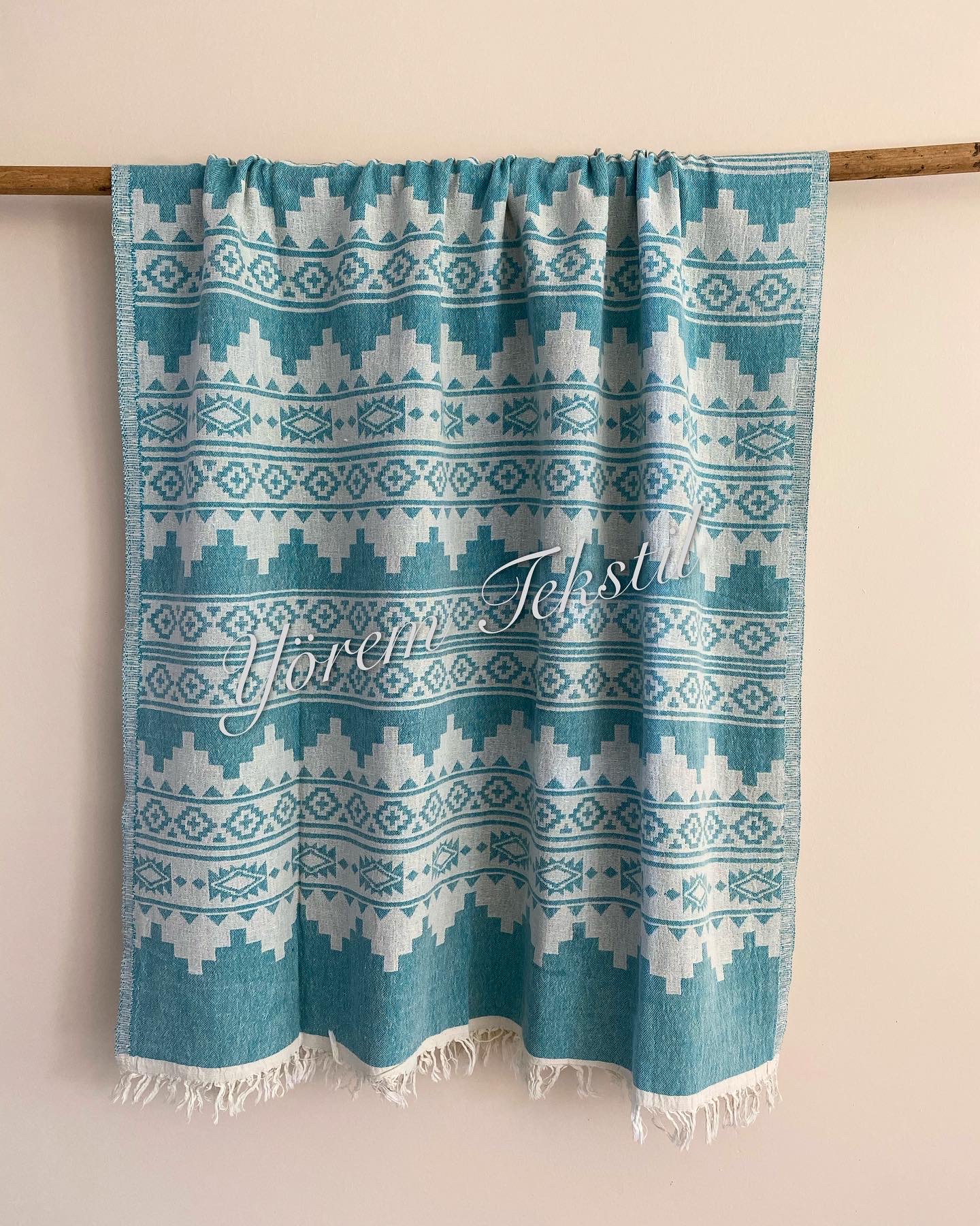 AA50494C-A36F-425A-9070-E614ECEB10DF